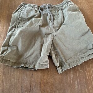 Olive green Mens shorts